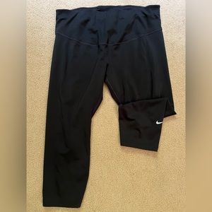 Nike Capri leggings